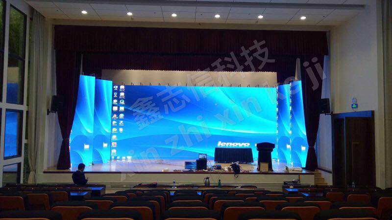 龍南虔心小鎮(zhèn)室內(nèi)全彩顯示屏